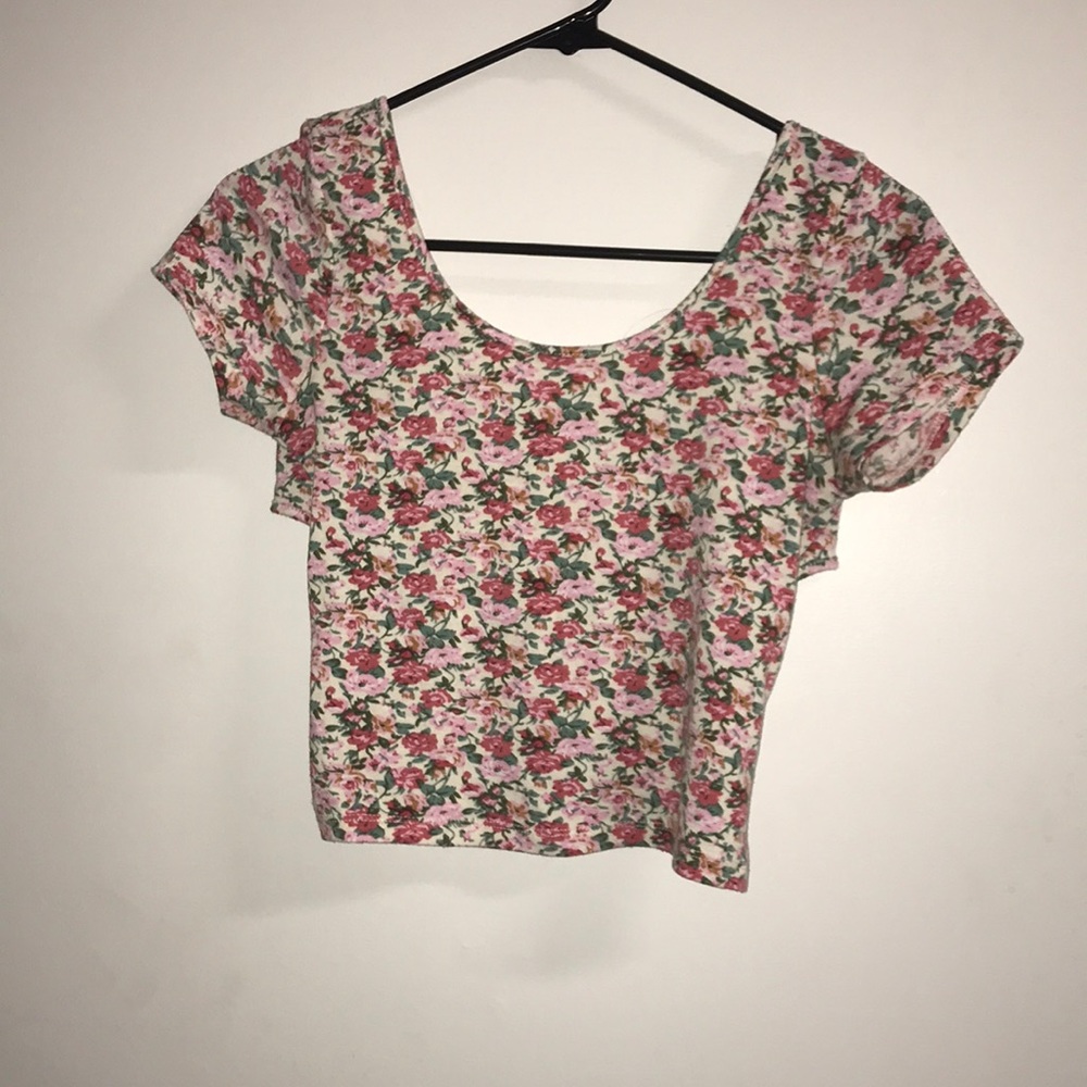 Crop top